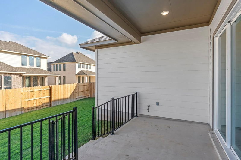 Property photo 38