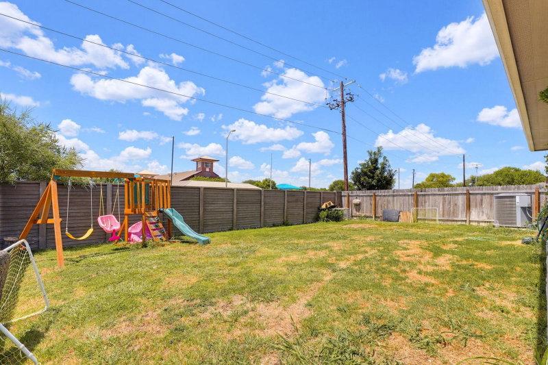 Property photo 17