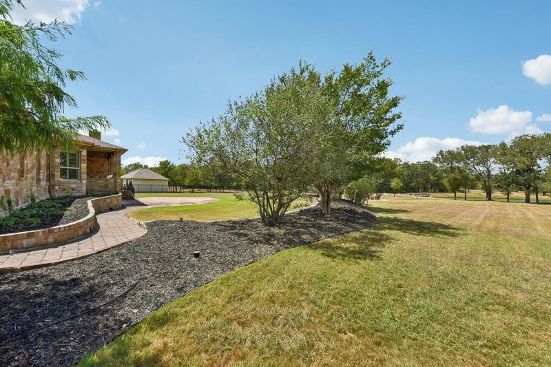 Property photo 32