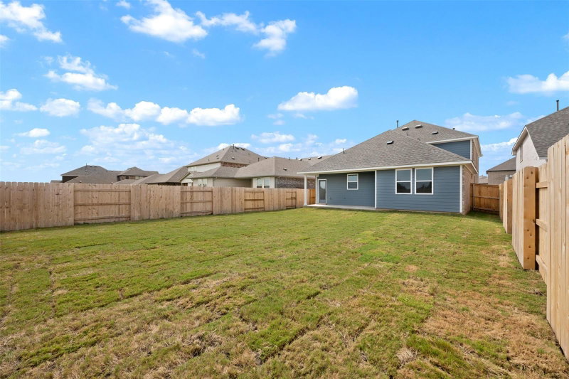 Property photo 40