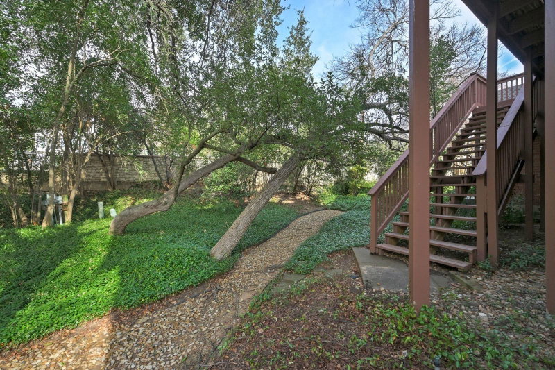 Property photo 28