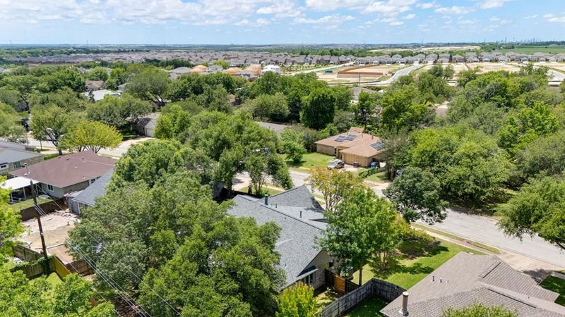 Property photo 35