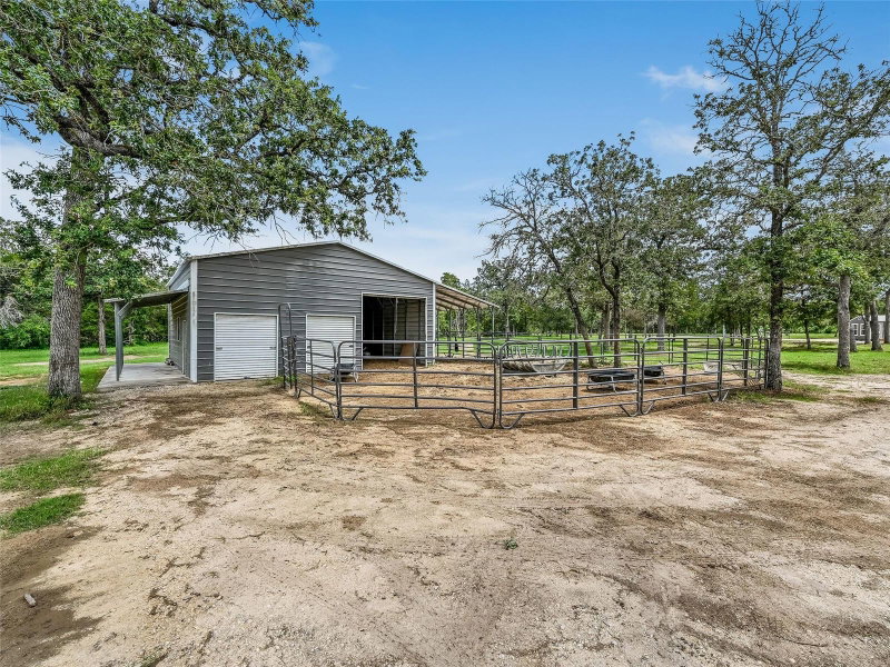 Property photo 30