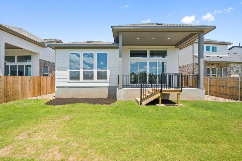 Property photo 38