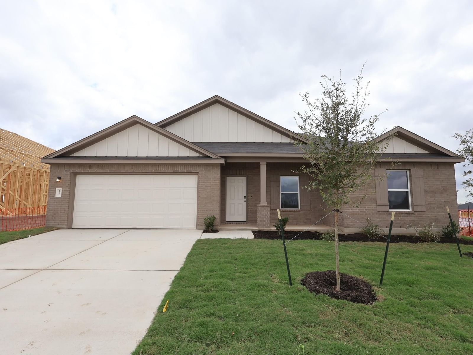 13501 Van Hollen RD - Photo 1