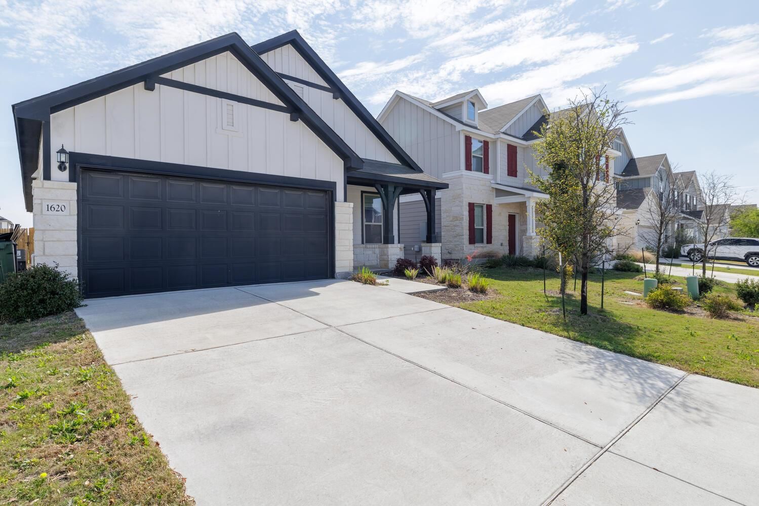 1620 Holly Lake DR - Photo 1