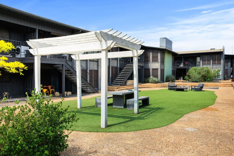 Property photo 6