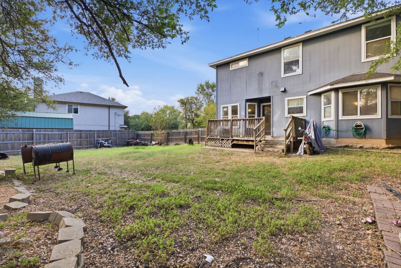 Property photo 28