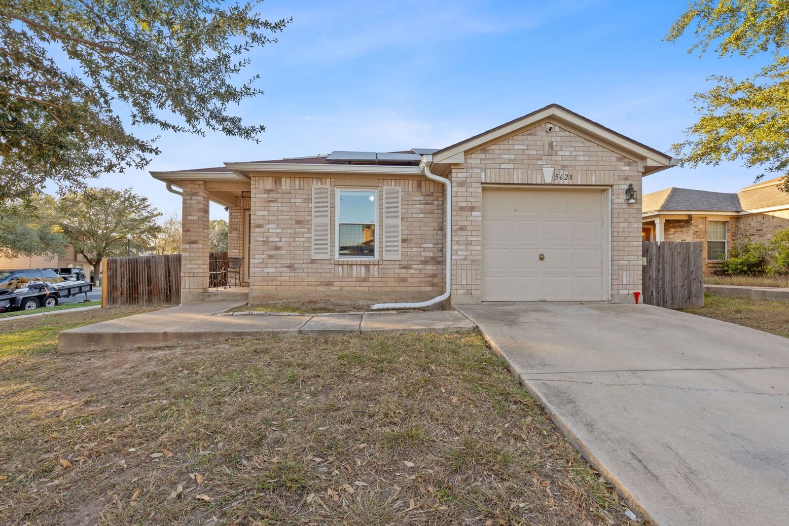 5628 Sunday Silence DR - Photo 1
