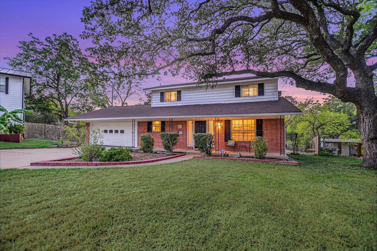 900 Pepperell CT - Photo 1