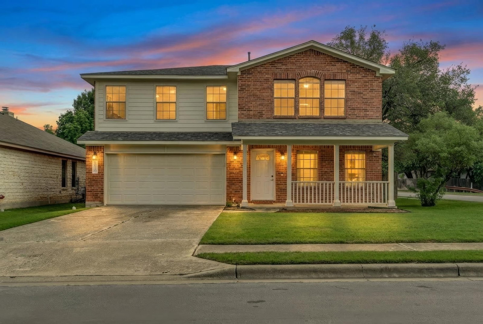 1610 Lloydminister WAY - Photo 1