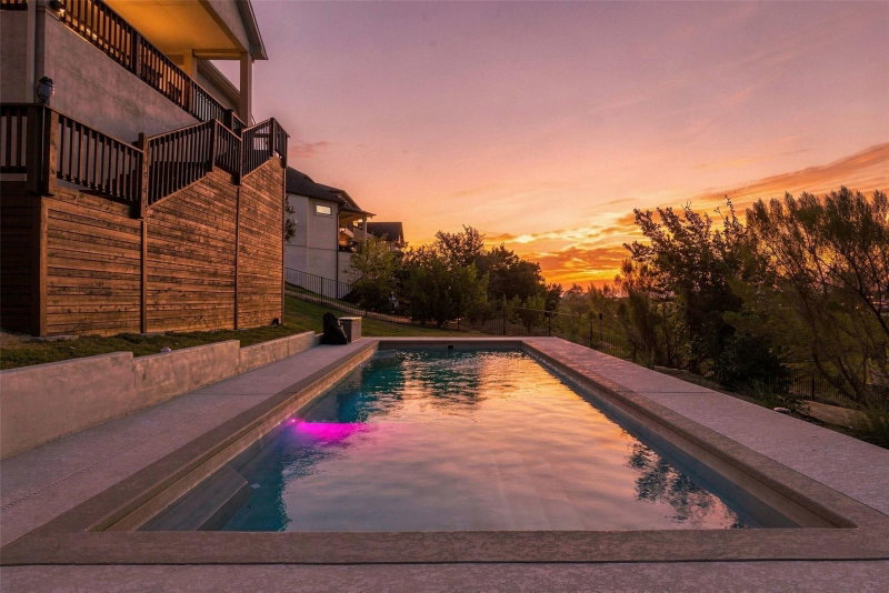 Property photo 32