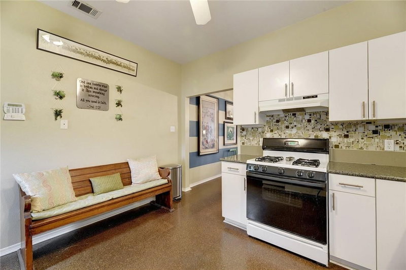 Property photo 28