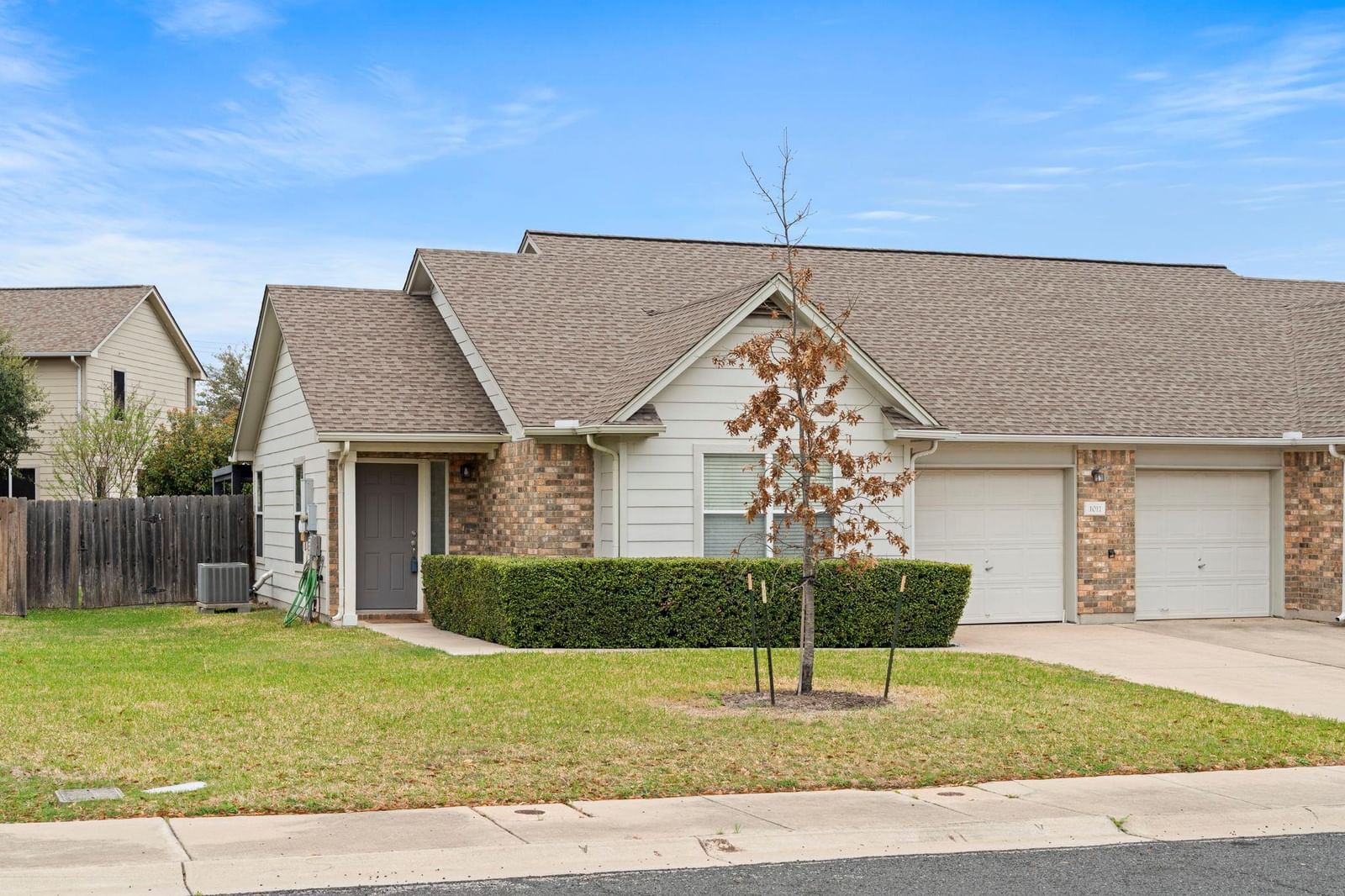 1011 Janae CT - Photo 1