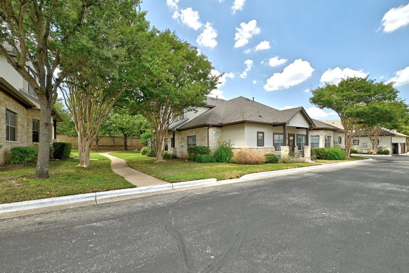 Property photo 33
