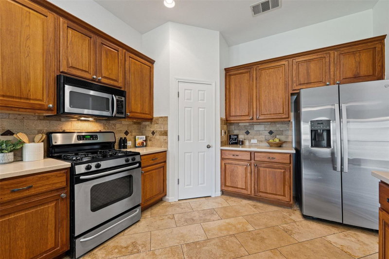 Property photo 33