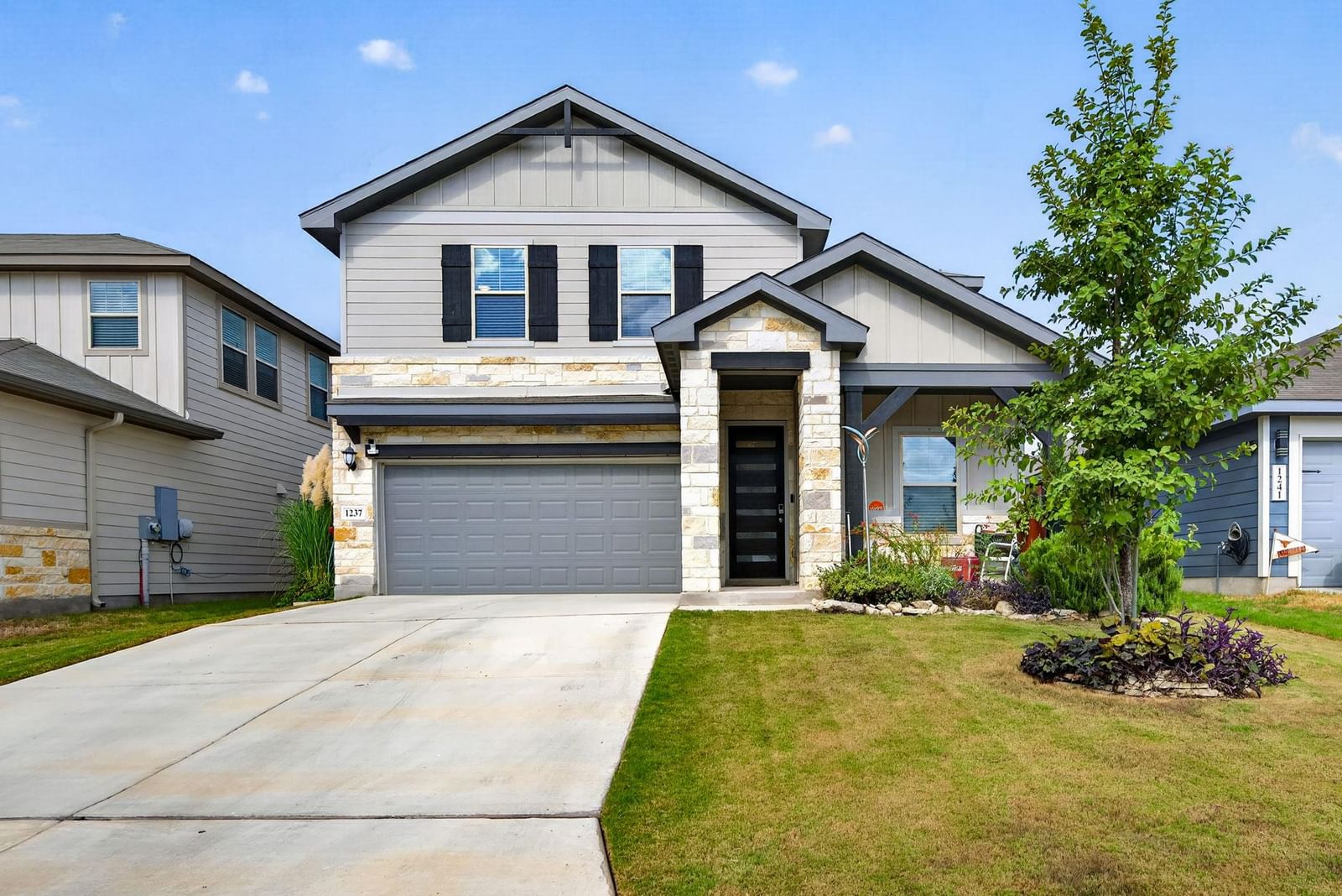 1237 Ella Crossing XING - Photo 1