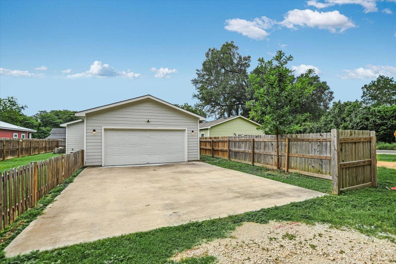 Property photo 19
