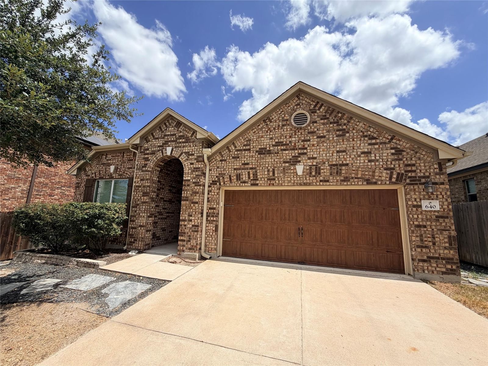 640 Landon Samuel LOOP - Photo 1