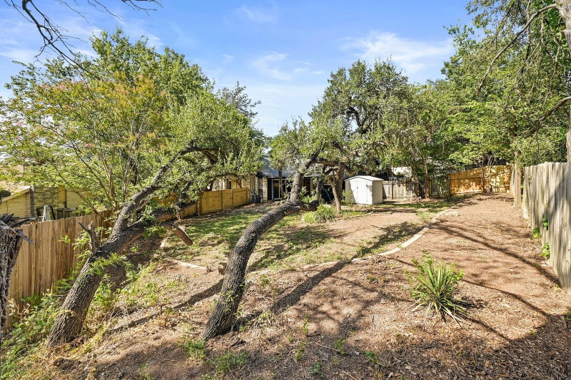 Property photo 24