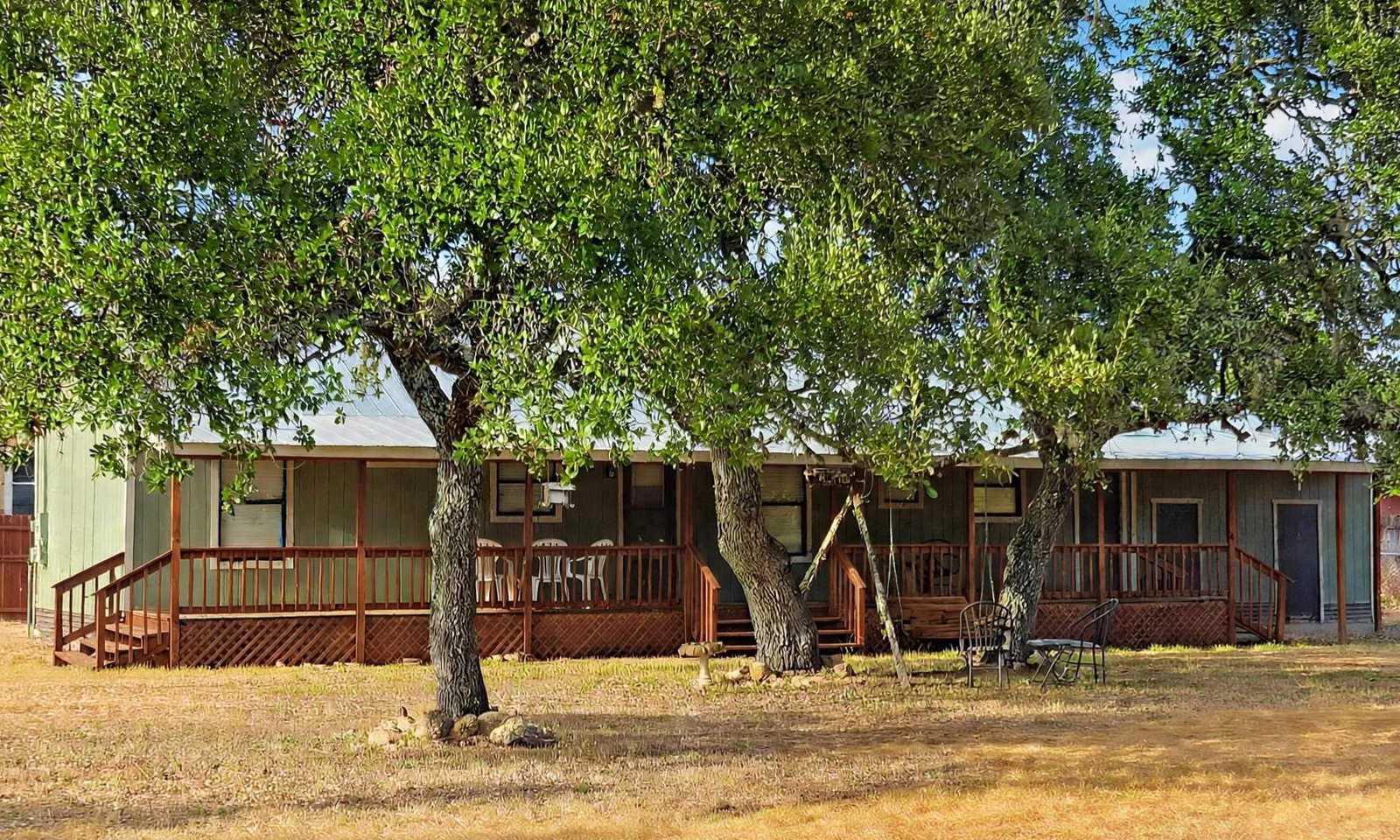 250 Rockwood DR - Photo 1