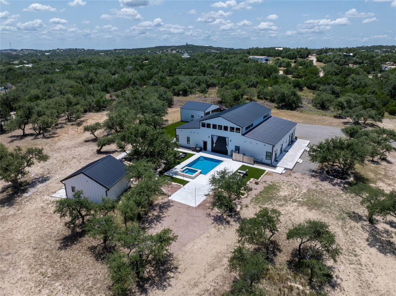 Property photo 39