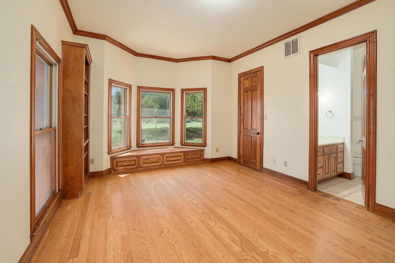 Property photo 25