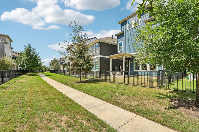 Property photo 24