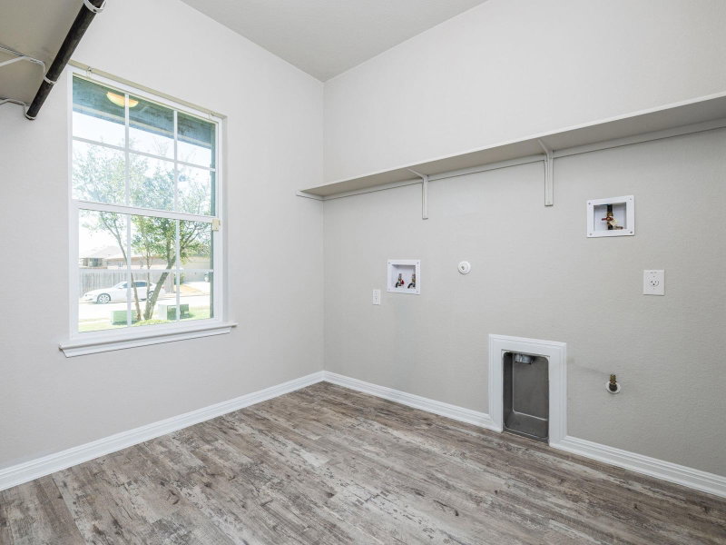 Property photo 25