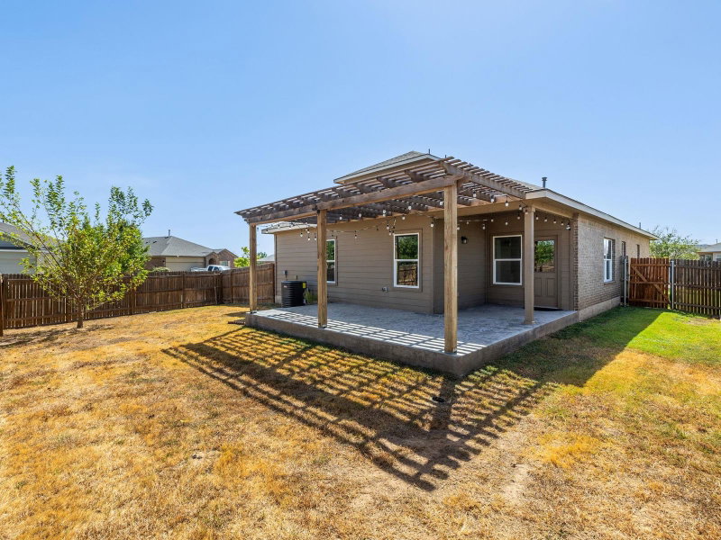 Property photo 28