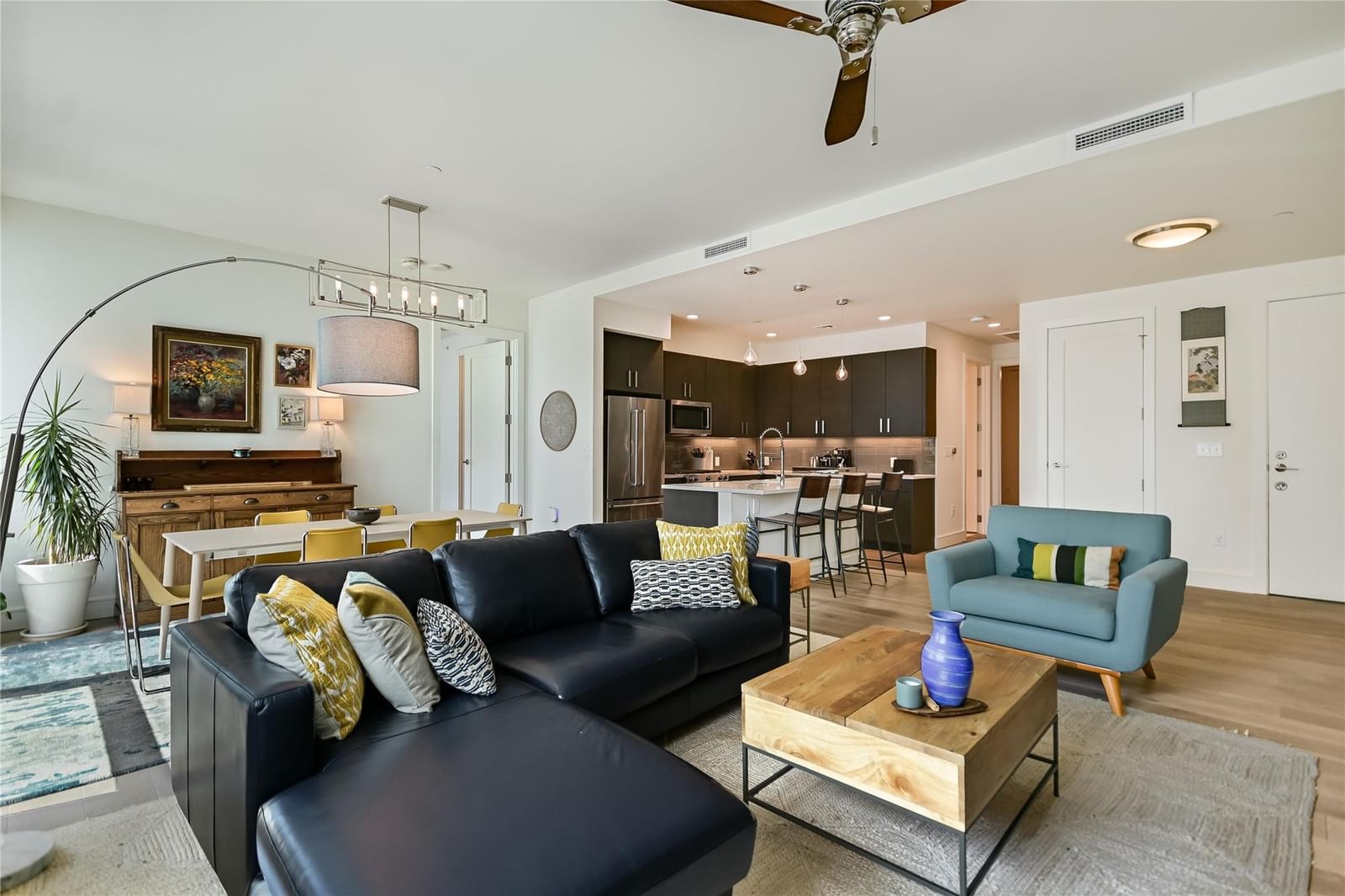 222 West Ave #1613 - Photo 1