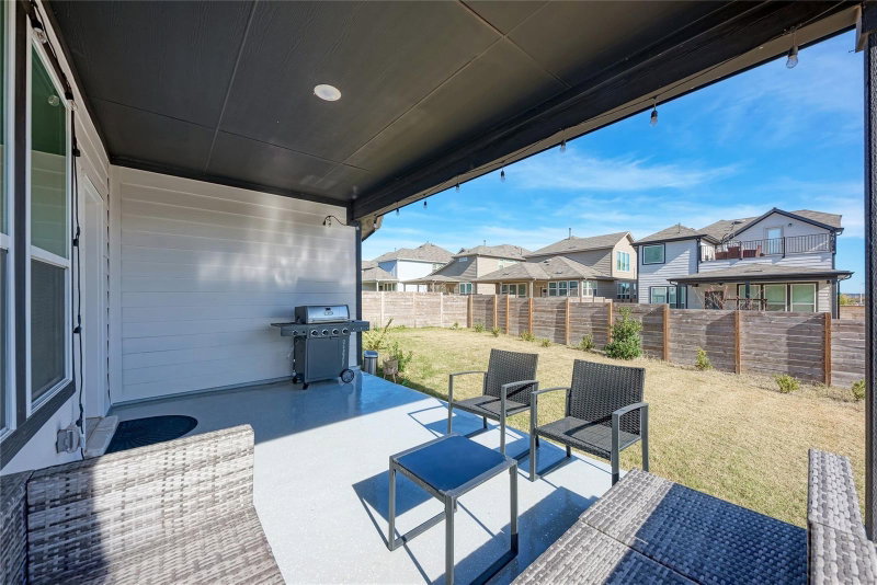 Property photo 33