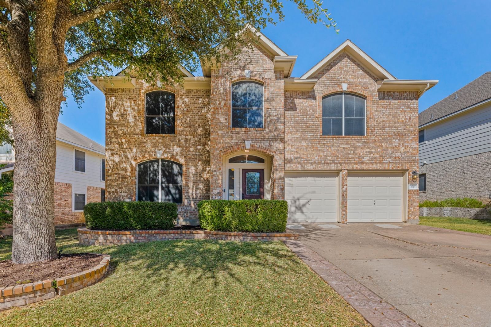 3718 Eagles Nest ST - Photo 1