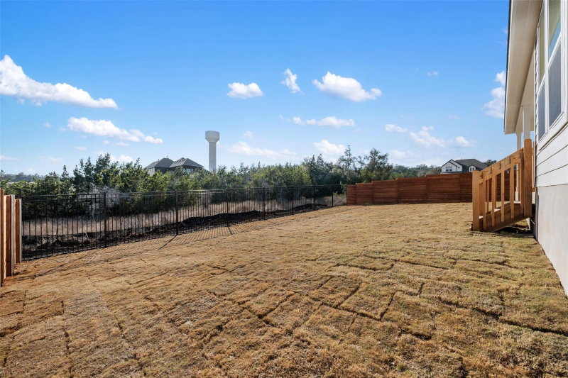 Property photo 38