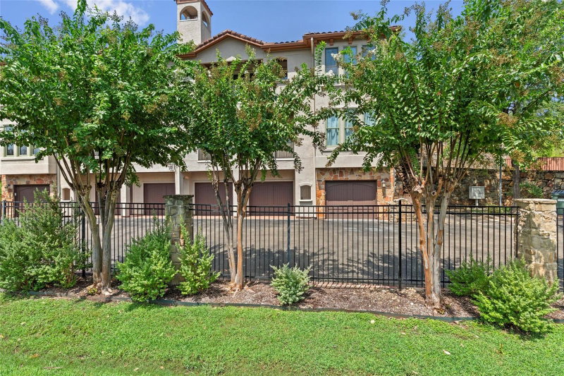 Property photo 36