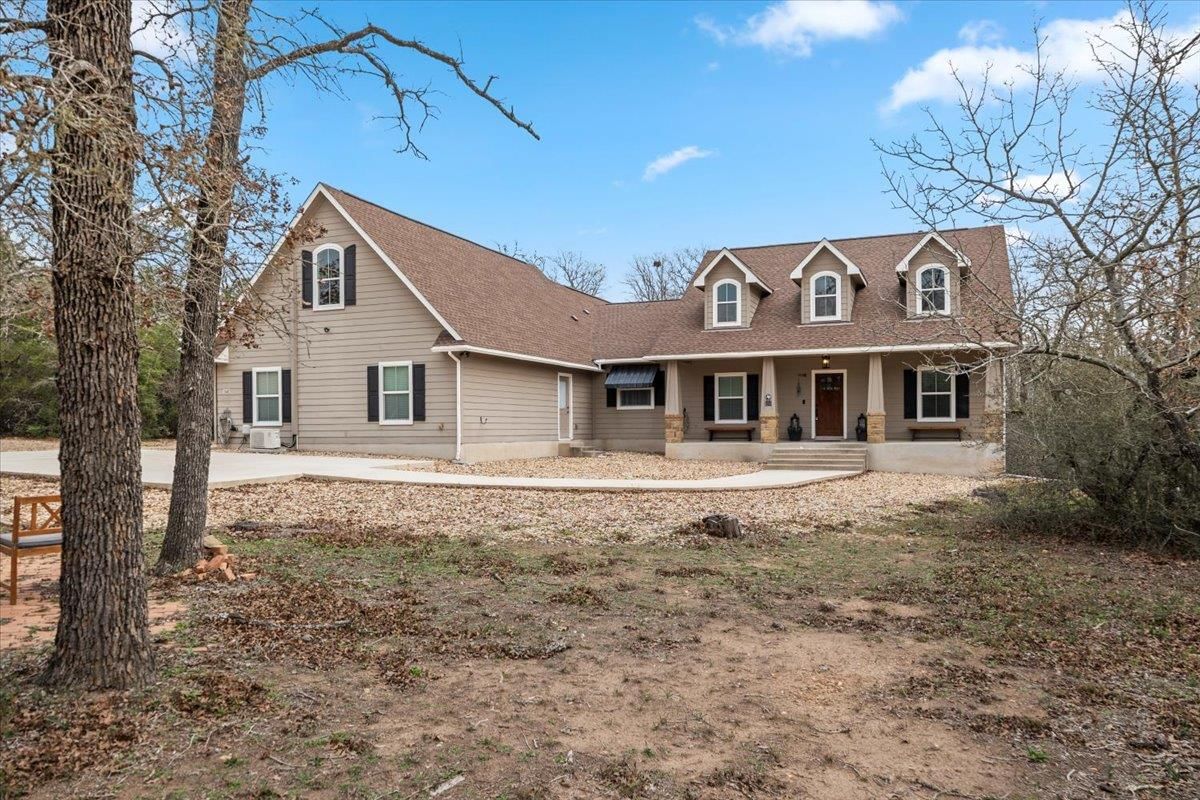 138 Wood Hollow CT - Photo 1