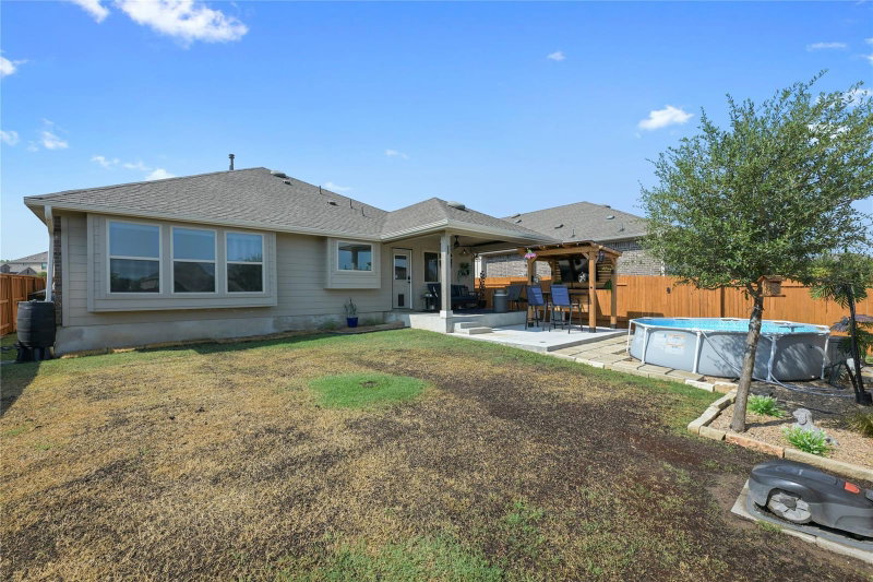 Property photo 25