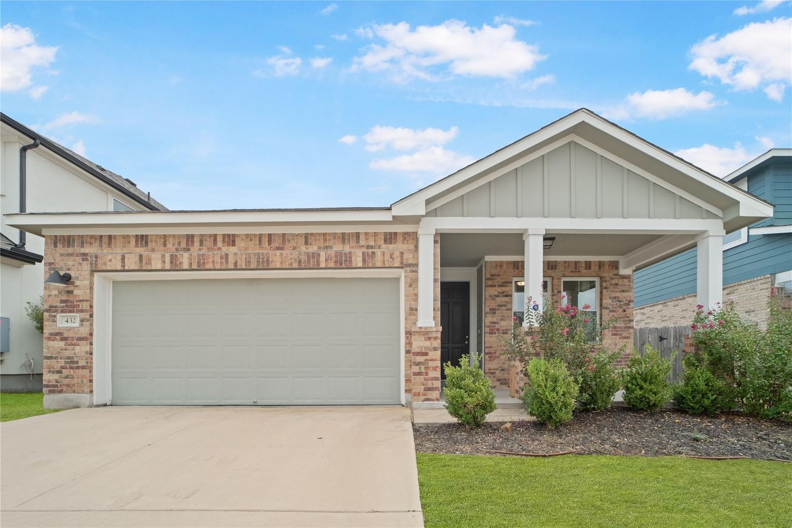 432 Chaste Tree DR - Photo 1