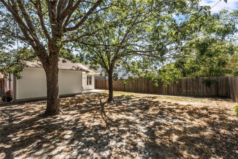 Property photo 38