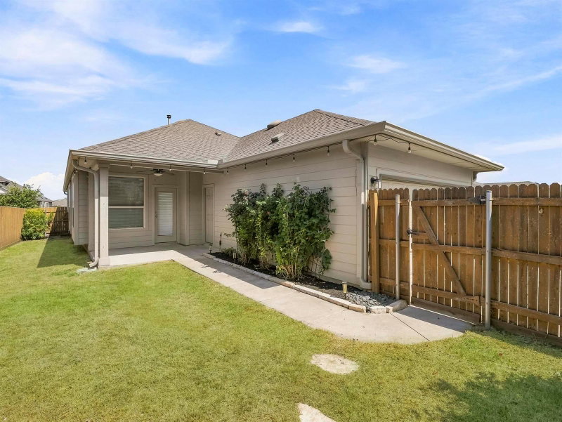Property photo 28