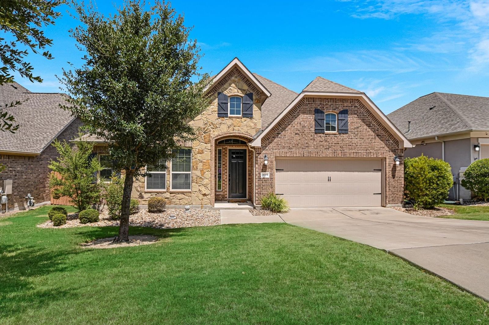 18704 Waltz CT - Photo 1
