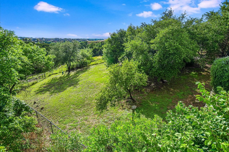 Property photo 36