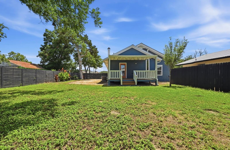 Property photo 31