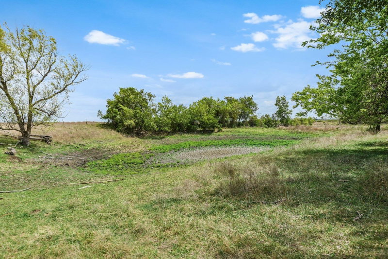 Property photo 32