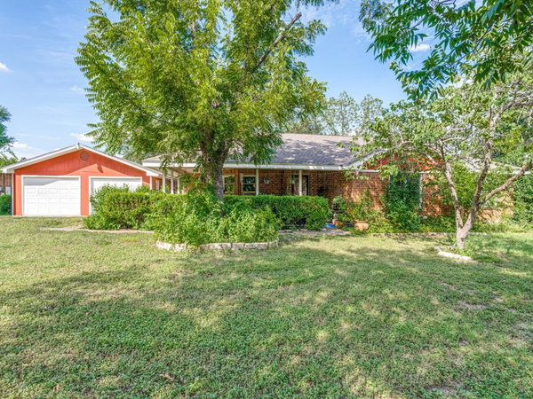 1035 Palomino RD, Kyle, TX