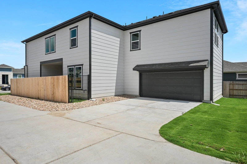 Property photo 31