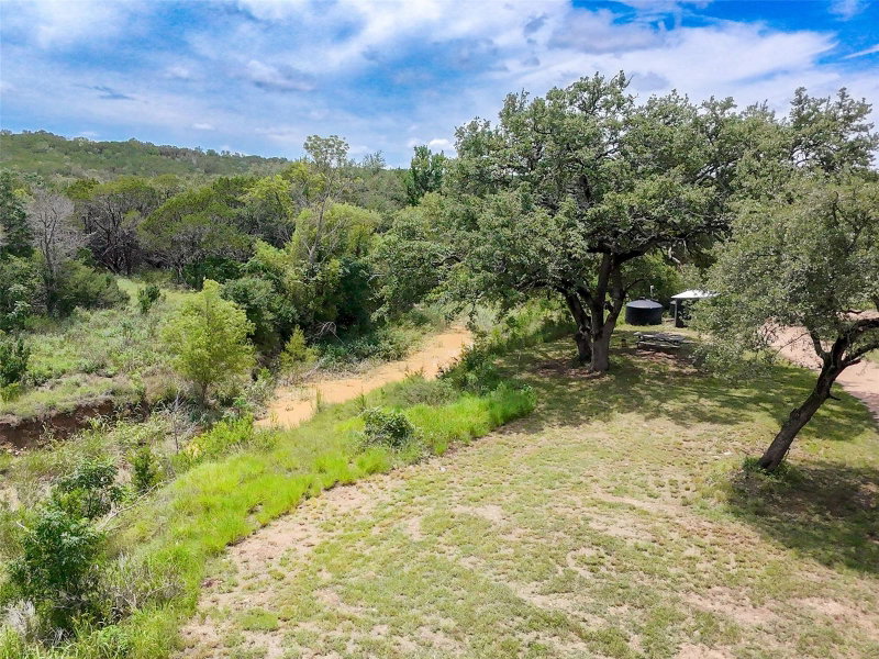 Property photo 37