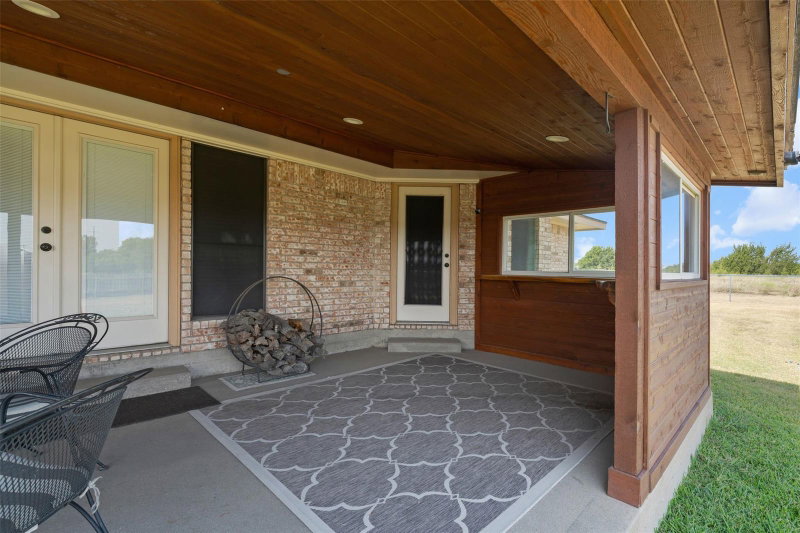 Property photo 31