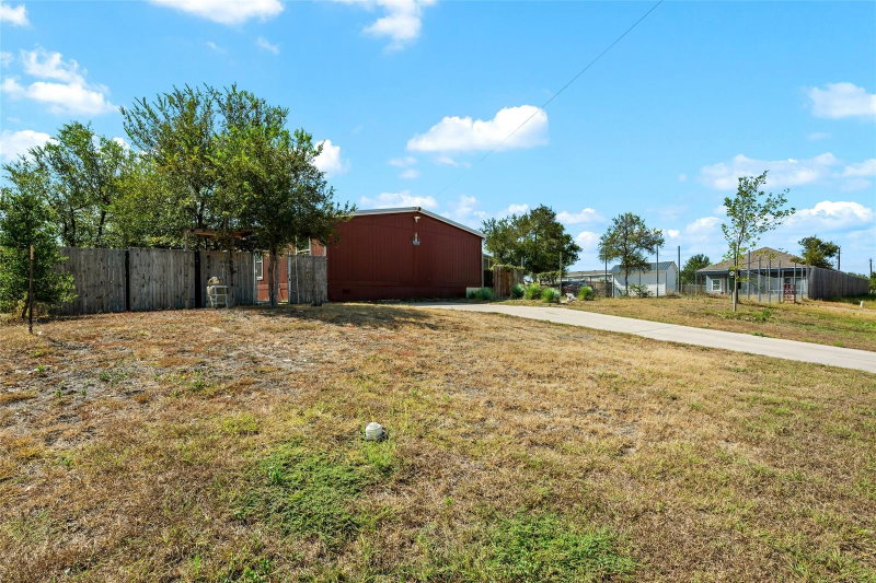 Property photo 28