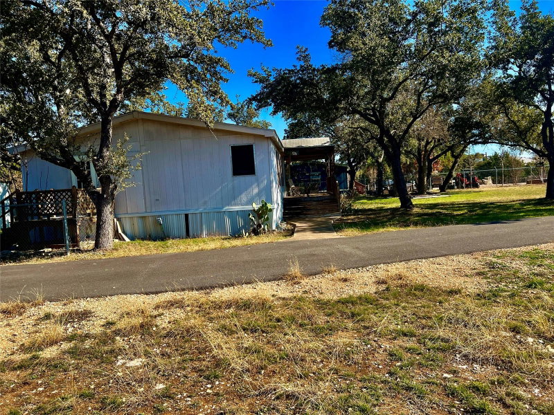 Property photo 37